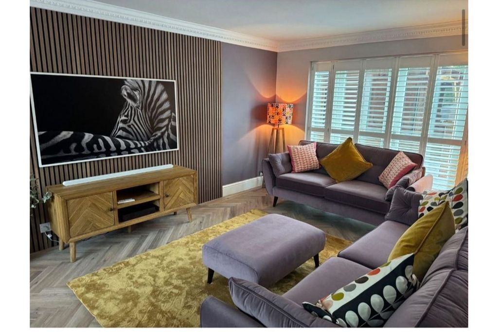 Property photo 2 of 23