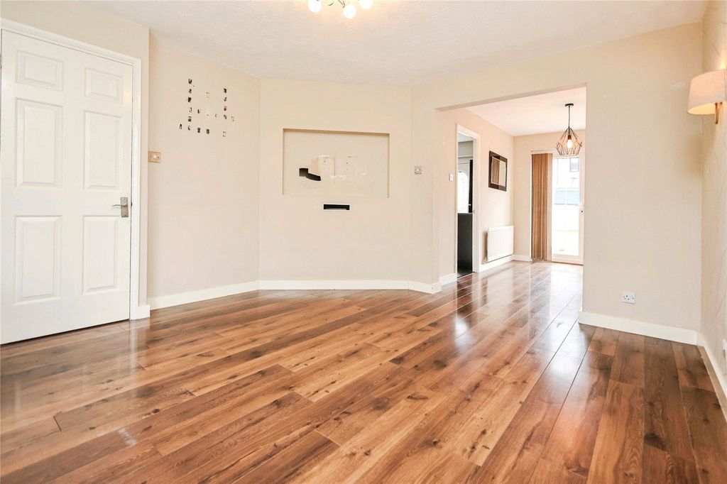 Property photo 3 of 18 Picture No. 03