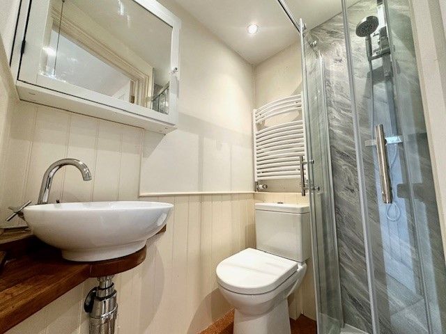 Property photo 3 of 4 Shower Room