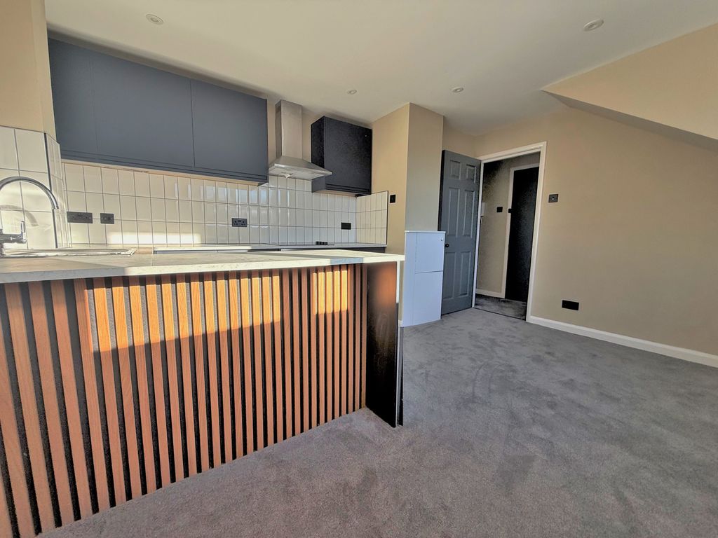 Property photo 1 of 15 27