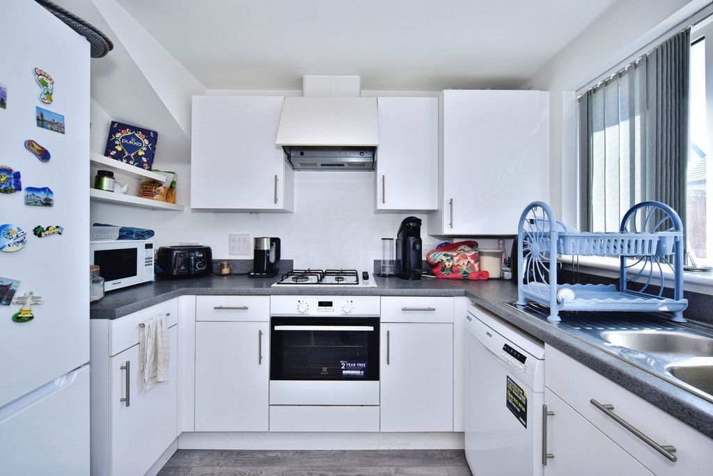 Property photo 2 of 20 Pbox-Img.Jpg