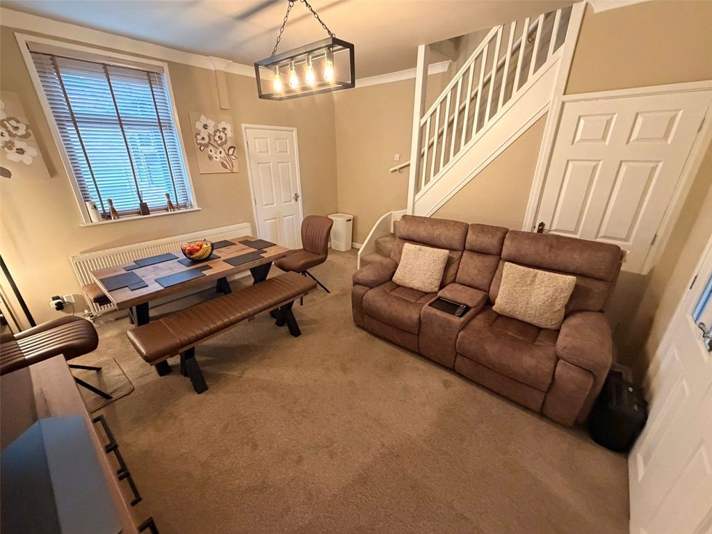 Property photo 3 of 14 Picture No. 08
