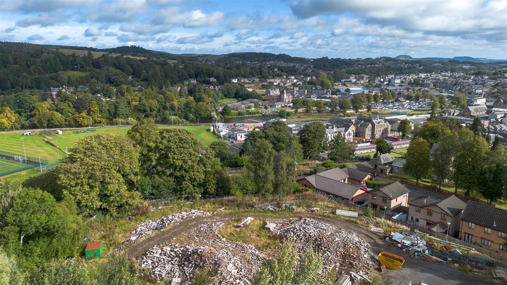 Property photo 1 of 12 Dji_0137.Jpg