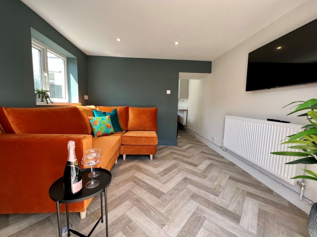 Property photo 2 of 14