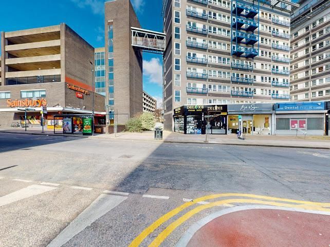 Property photo 2 of 6