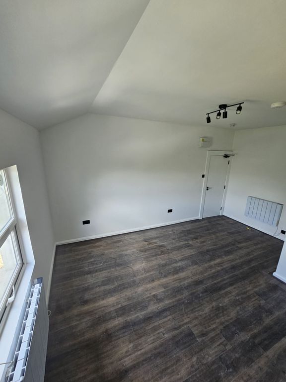 Property photo 2 of 4 Living Space