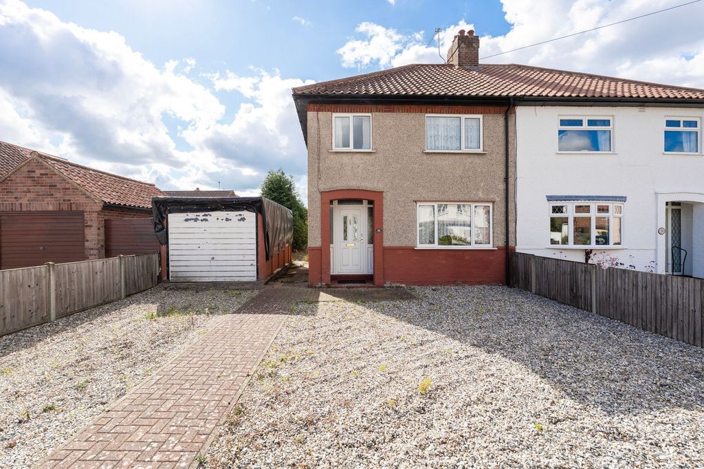 Property photo 1 of 13