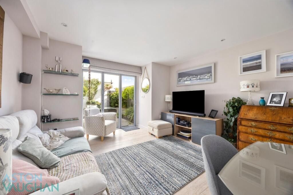 Property photo 3 of 26 4553762