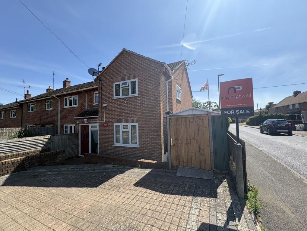 Property photo 1 of 16 56 Glebe Road.Png