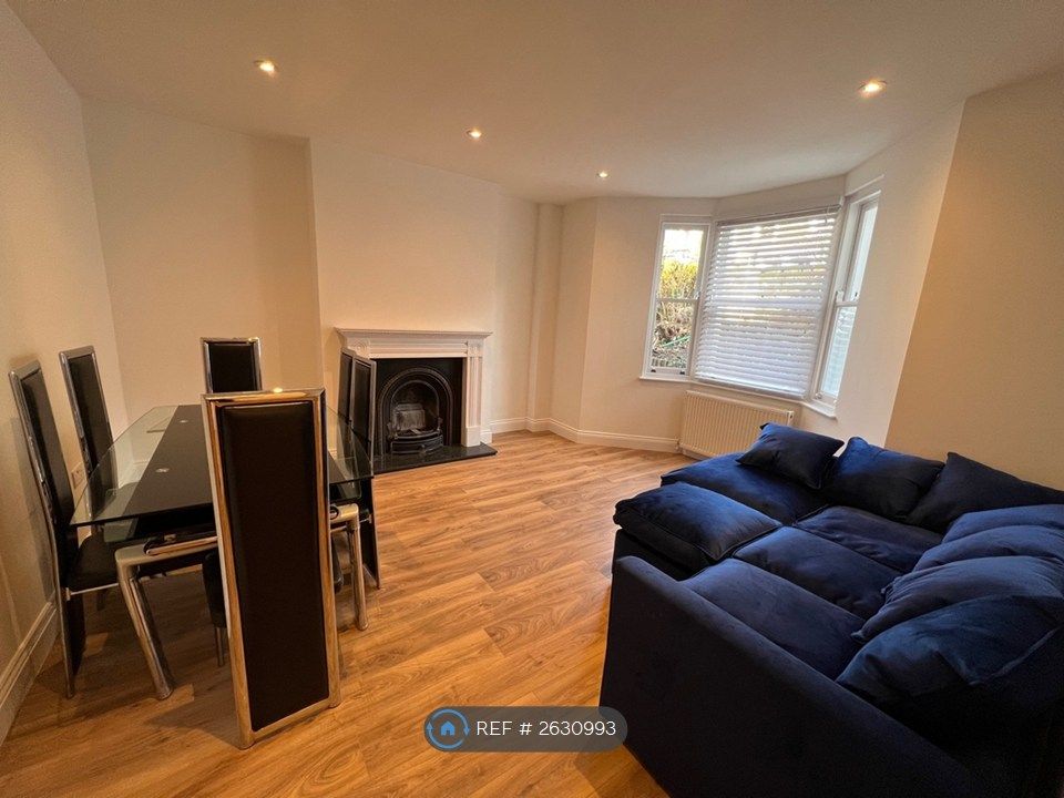 Property photo 3 of 9