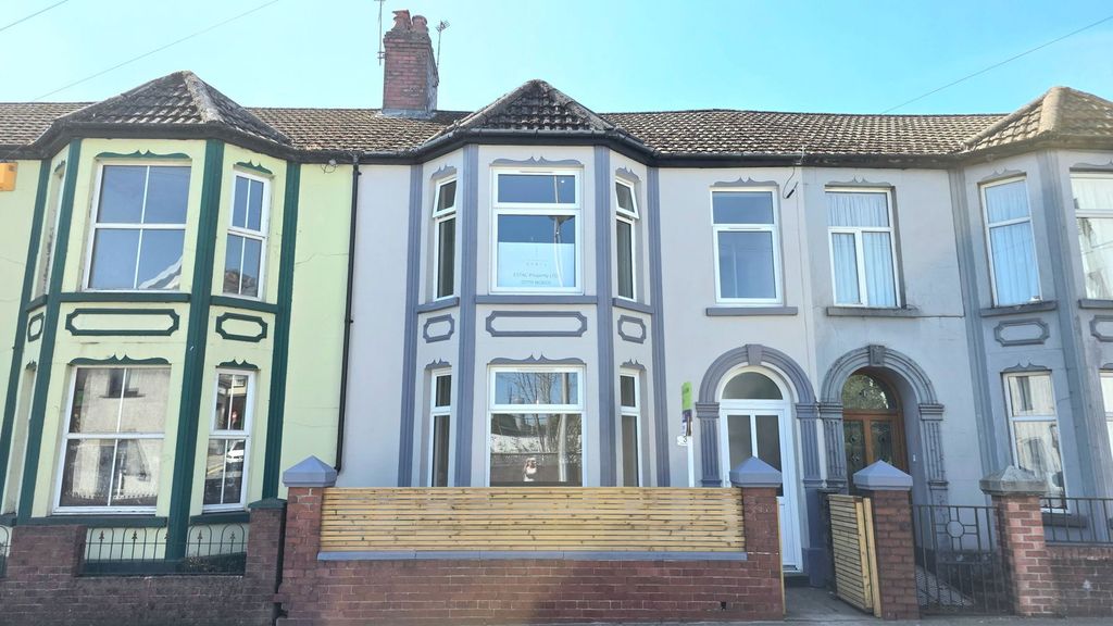 Property photo 1 of 30
