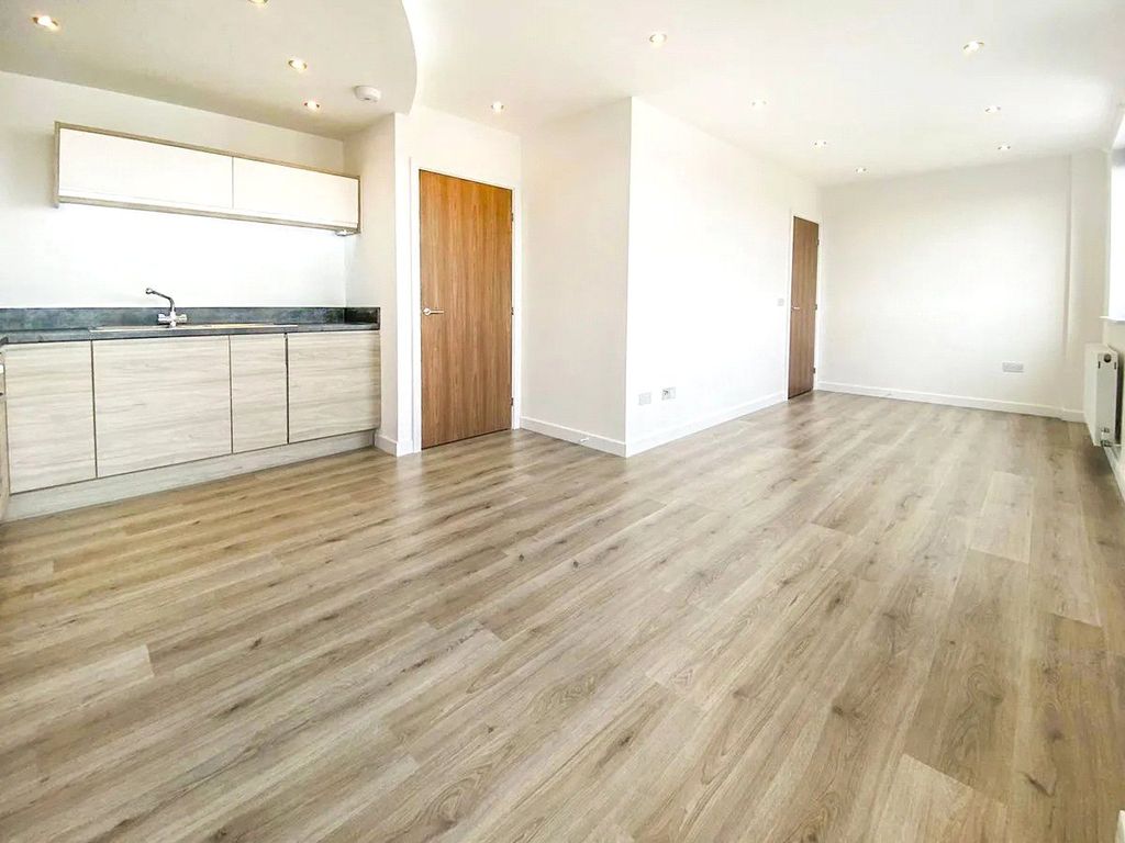 Property photo 2 of 7 Picture No. 04