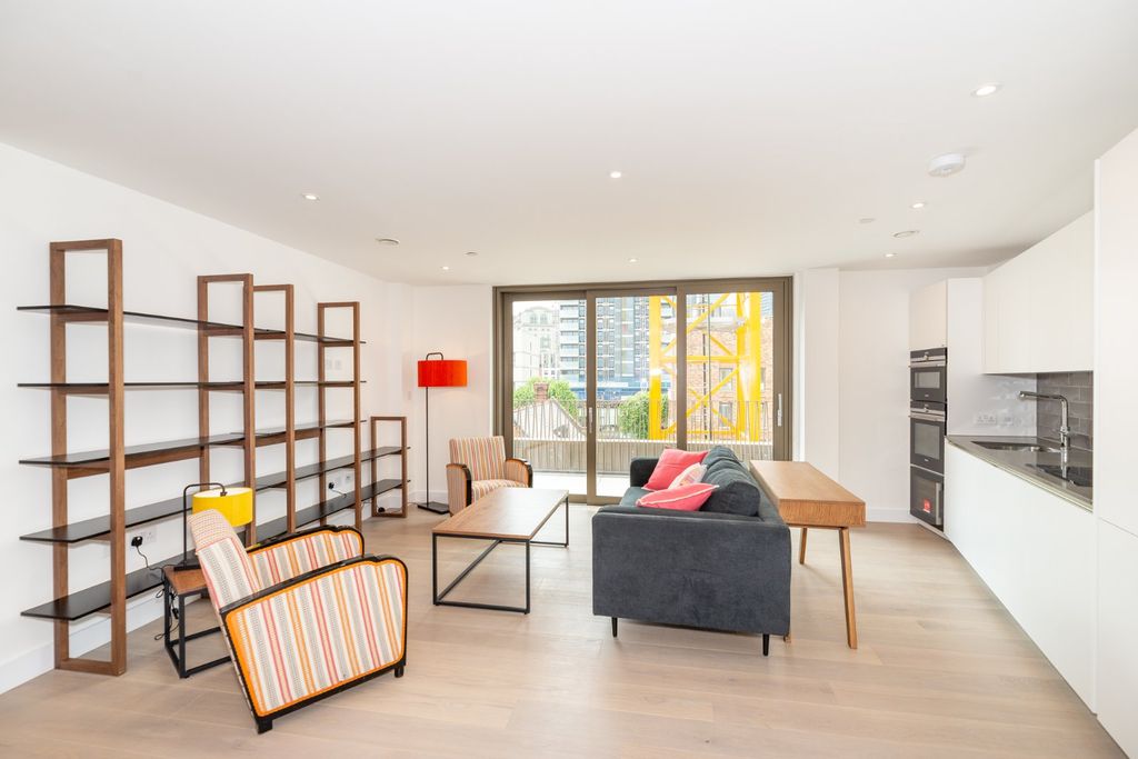 Property photo 3 of 20 Picture No. 18