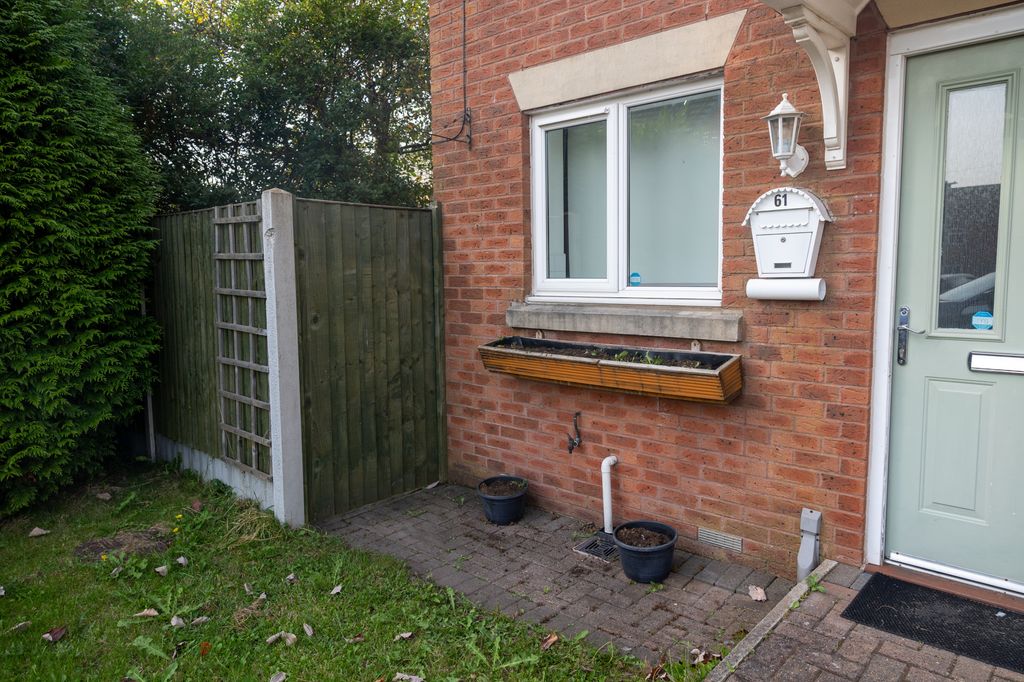 Property photo 3 of 22