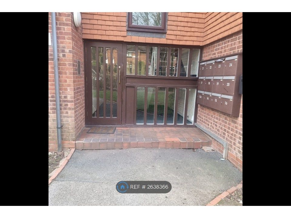 Property photo 2 of 20