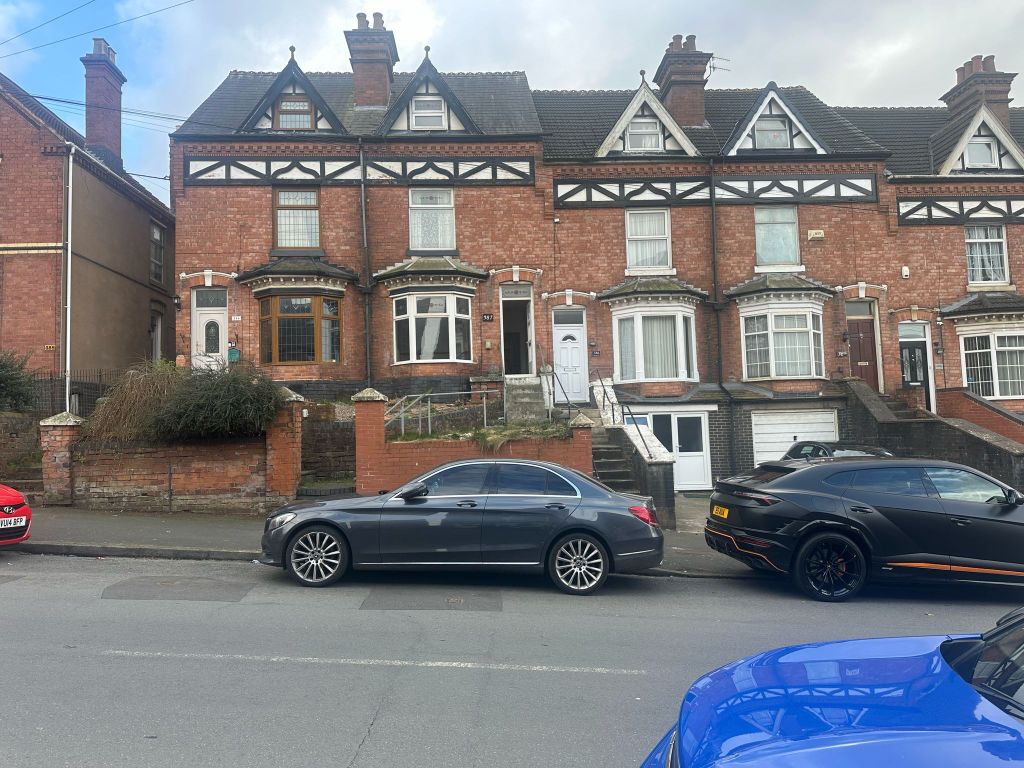 Property photo 1 of 17