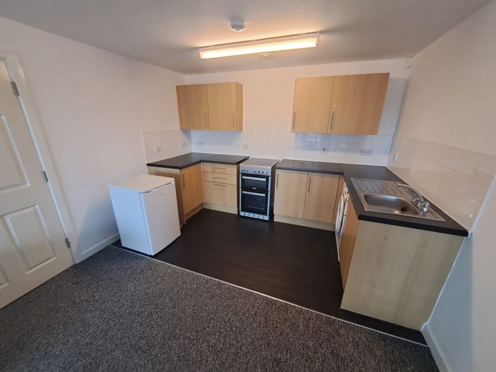 Property photo 2 of 5 Photo 5