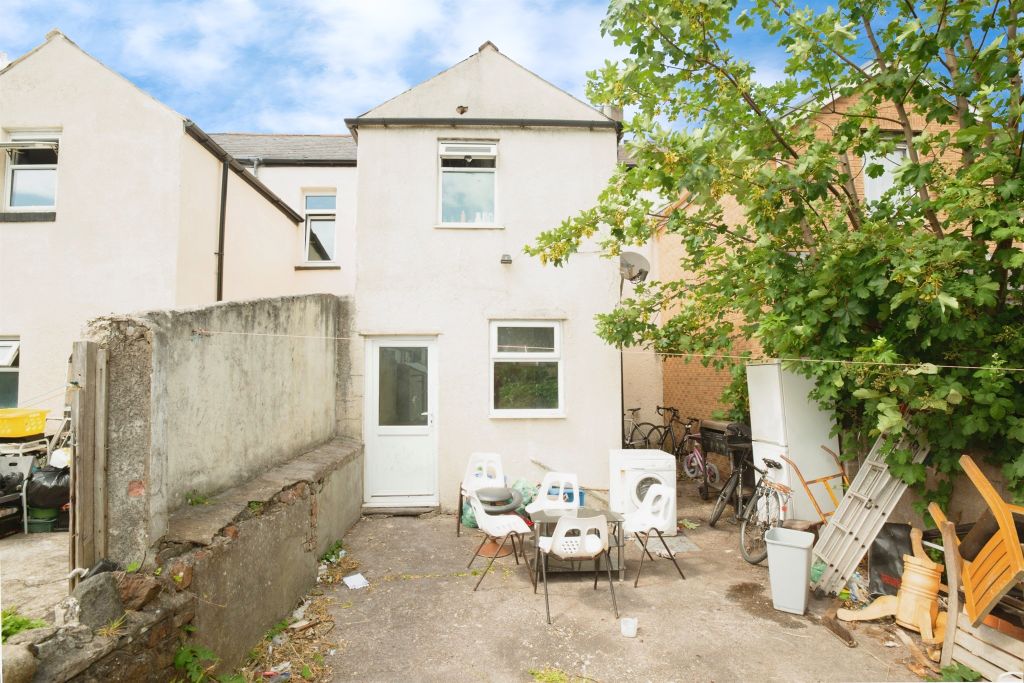 Property photo 2 of 15