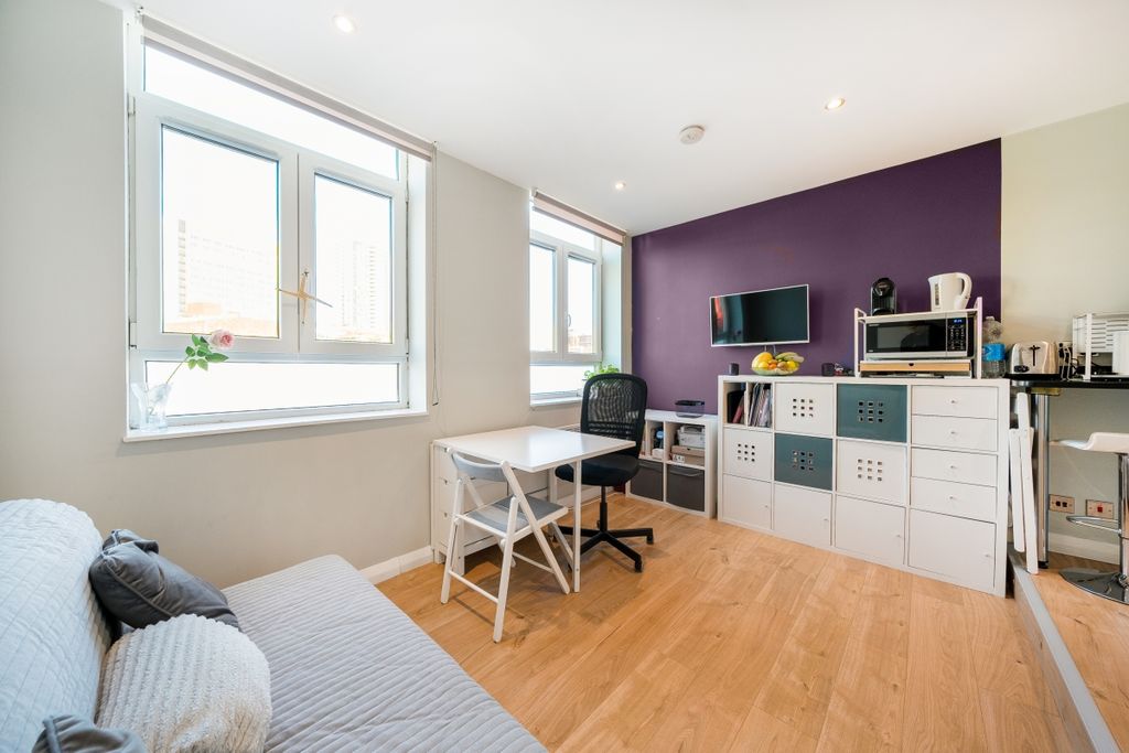 Property photo 2 of 5 1238936 (2)