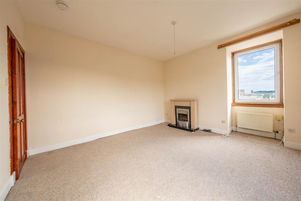 Property photo 2 of 25 Dsc00244-Hdr.Jpg