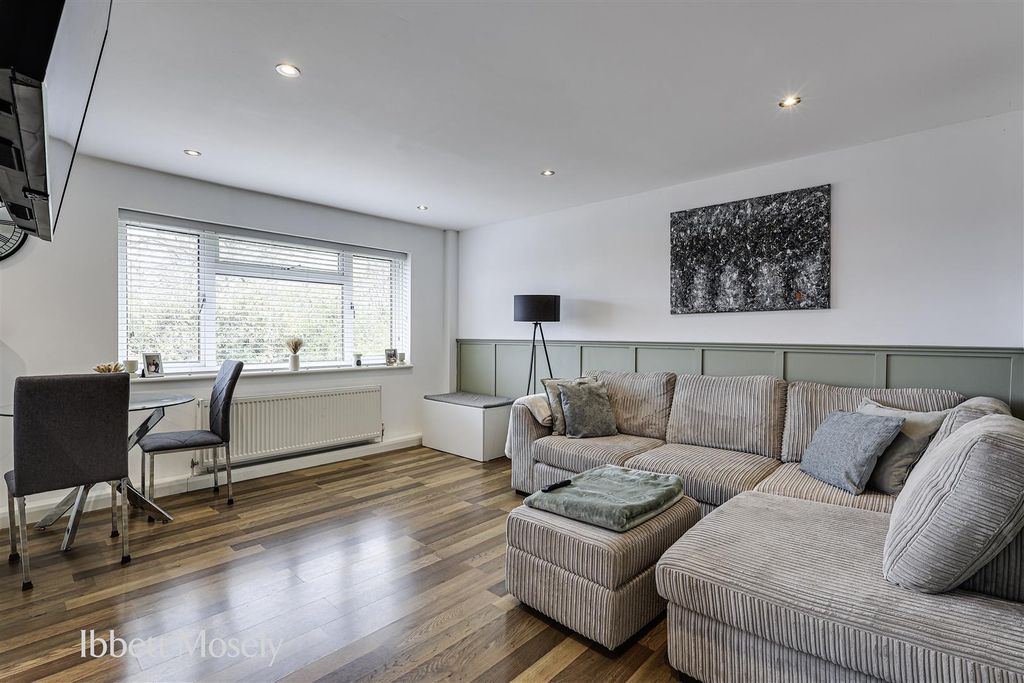 Property photo 2 of 10 3 Reception Room.Jpg