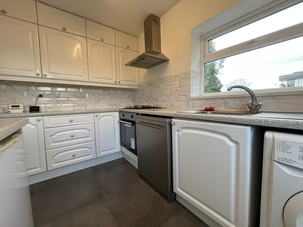 Property photo 2 of 10 Picture No. 02