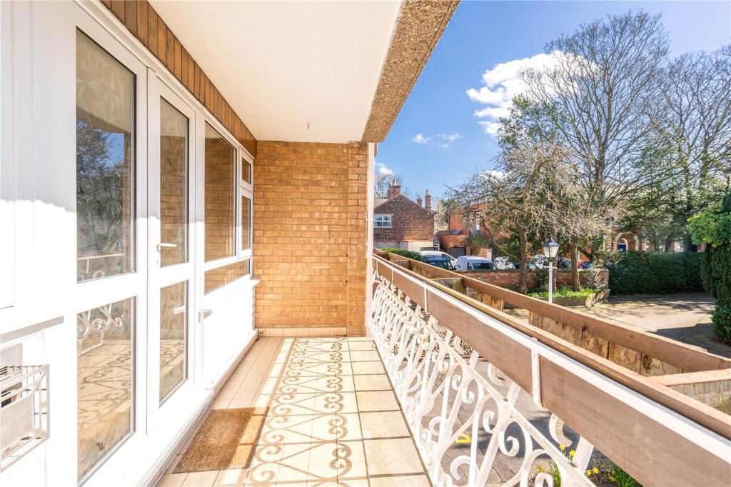 Property photo 2 of 7