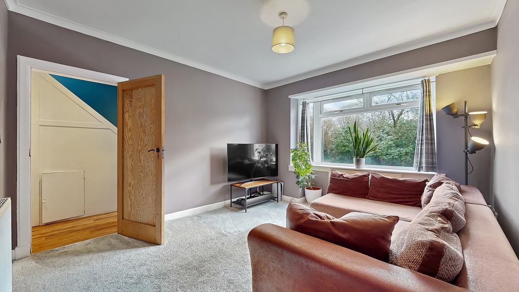 Property photo 3 of 40 16-Print-26 Robslee Road_27