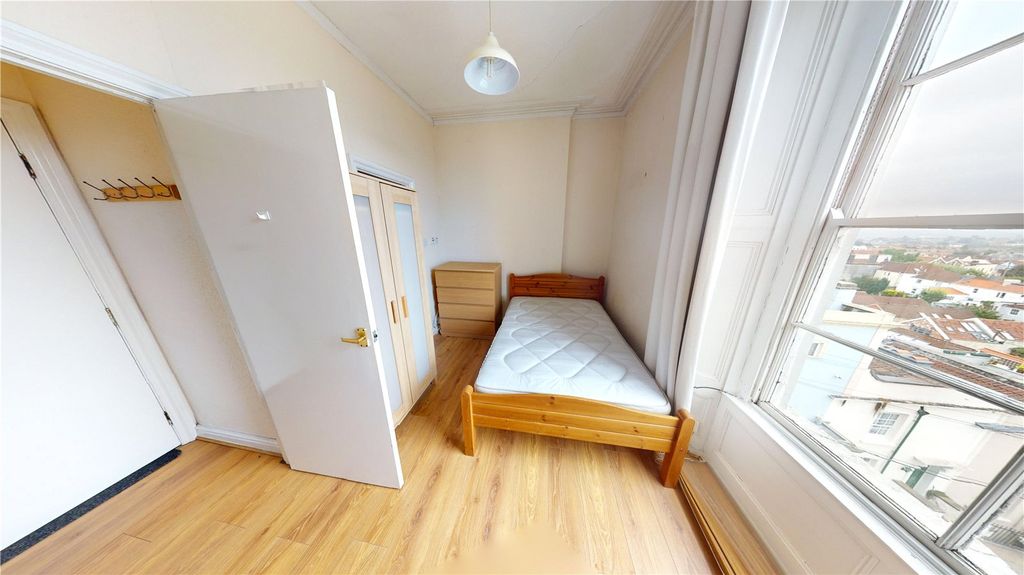 Property photo 2 of 5 Picture No. 02