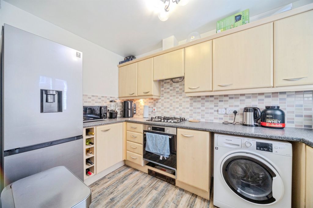 Property photo 3 of 19