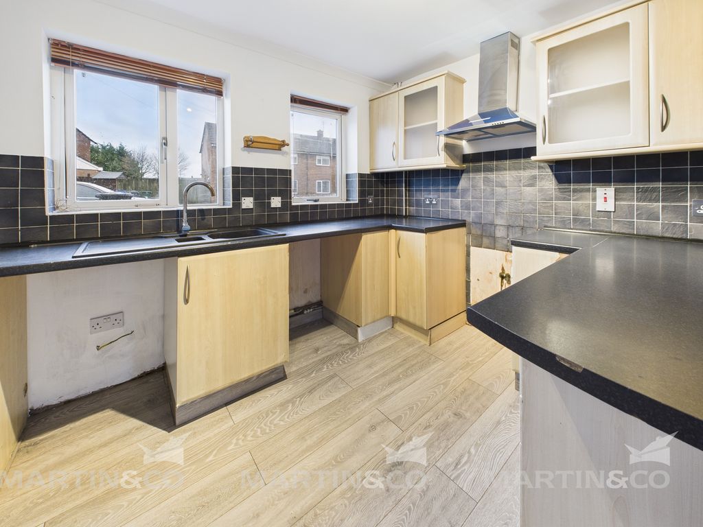 Property photo 3 of 12 Cam02406G0-Pr0545-Still002