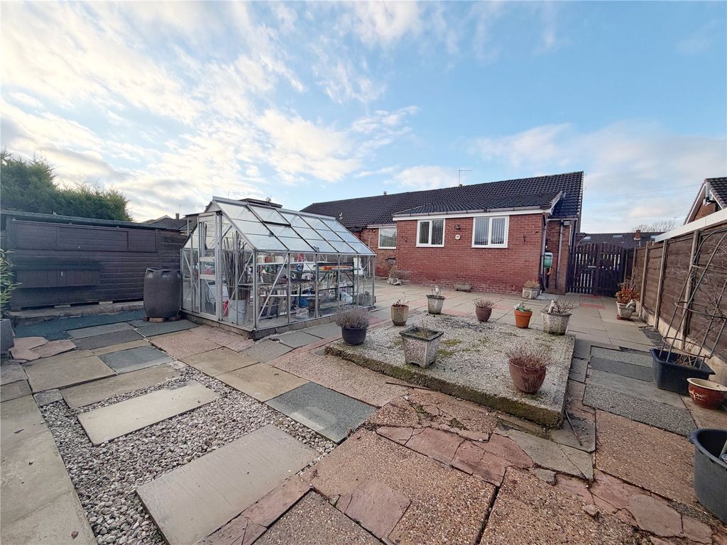 Property photo 2 of 20 Picture No. 05