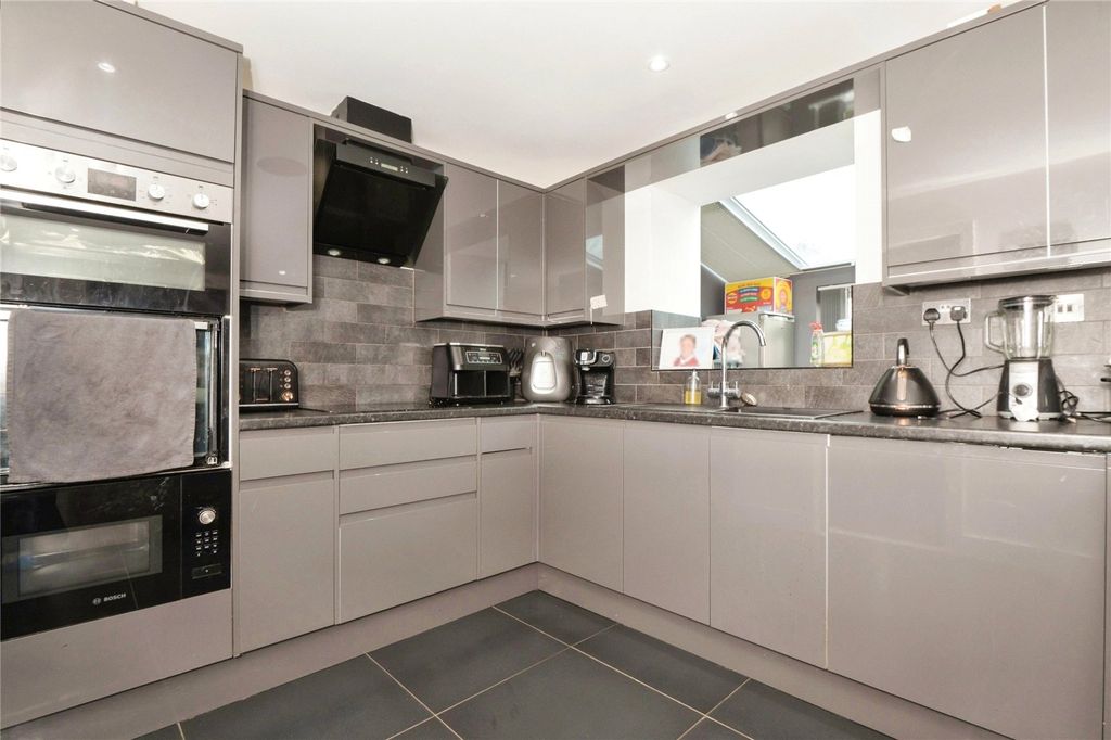 Property photo 3 of 16 Photography