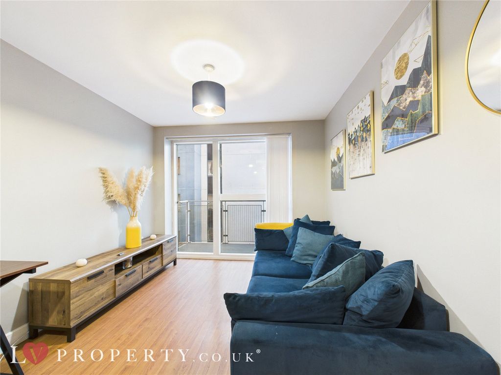 Property photo 3 of 9 Picture No. 09