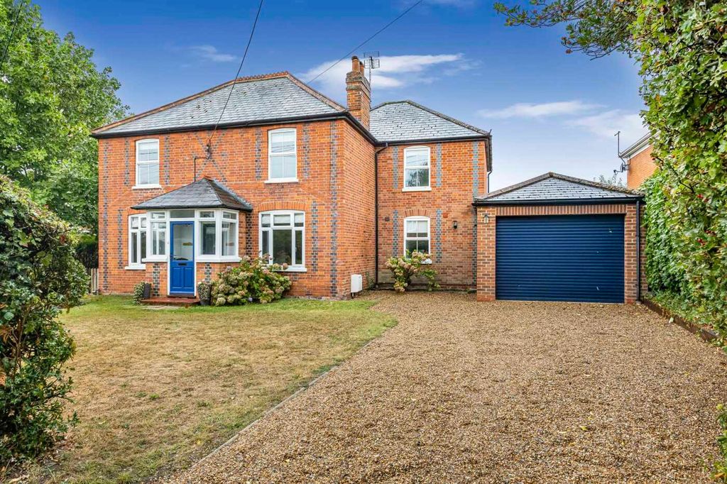 Property photo 1 of 18