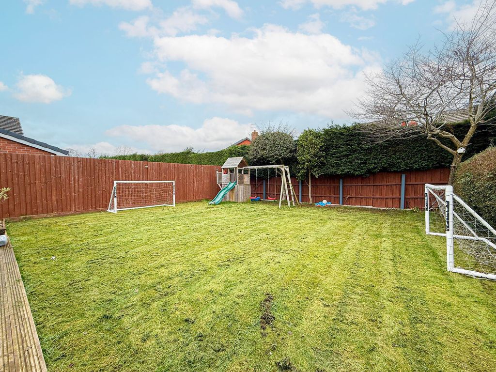 Property photo 3 of 21