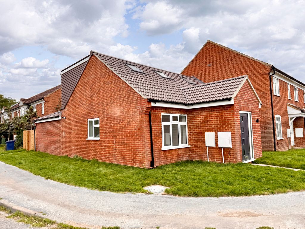 Property photo 3 of 16 1
