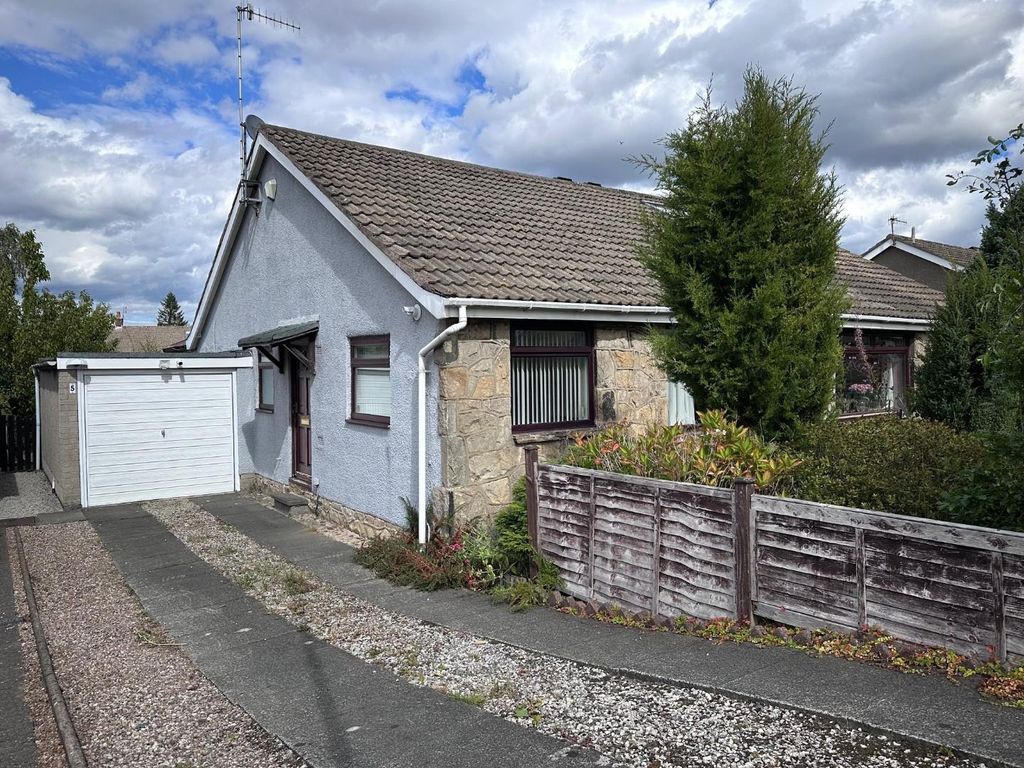 Property photo 1 of 10 Front 1.Jpg
