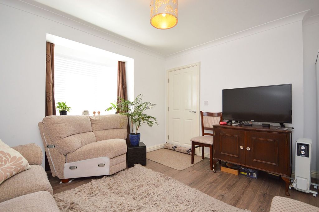 Property photo 2 of 8 Living Room