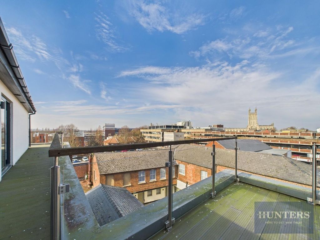 Property photo 2 of 13 Balcony