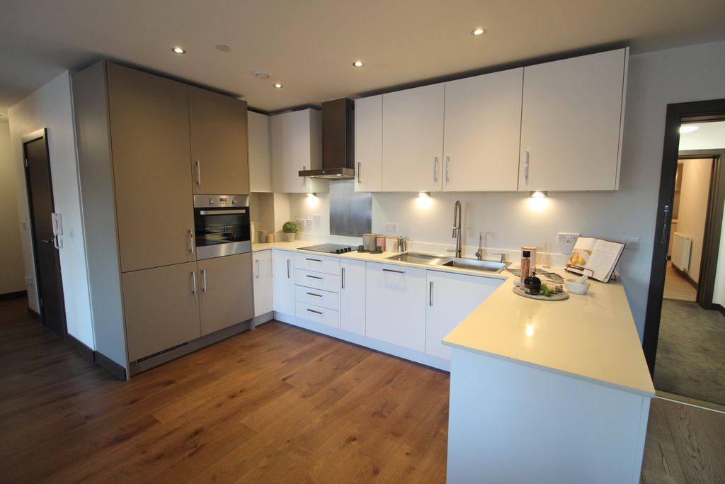 Property photo 3 of 8