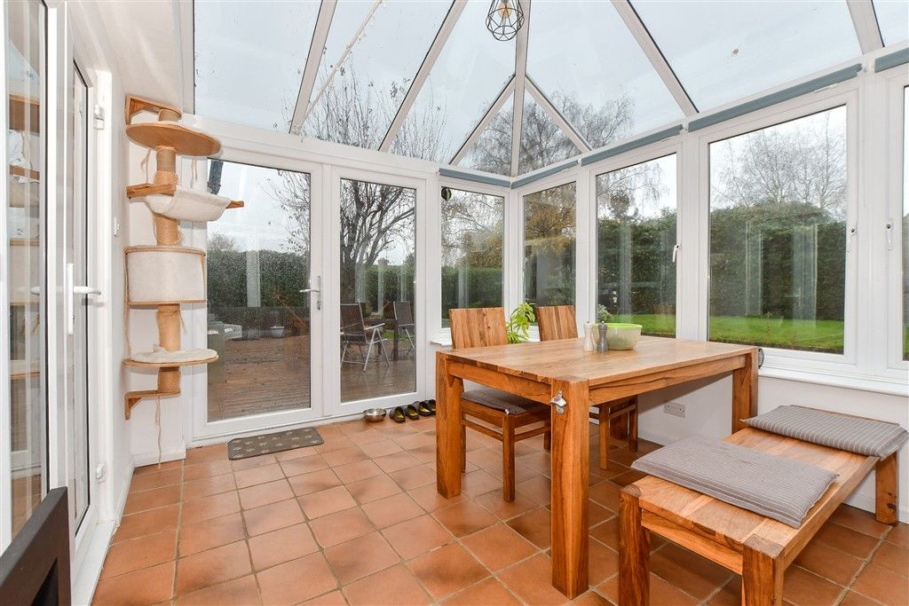 Property photo 2 of 12 Conservatory