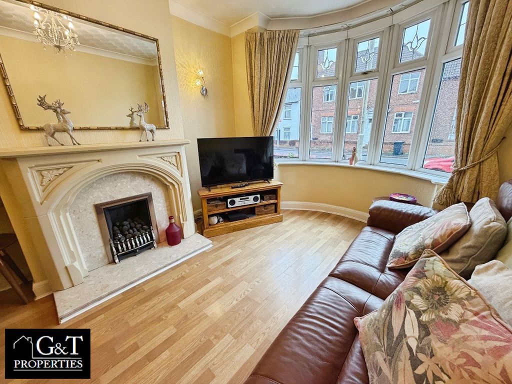 Property photo 1 of 17 Reception Room