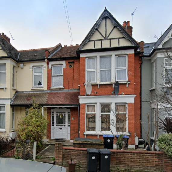 Property photo 1 of 6