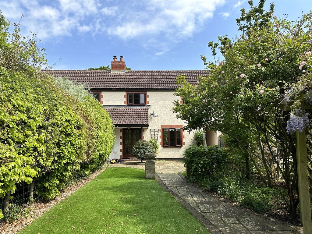 Property photo 1 of 17 Picture No. 03