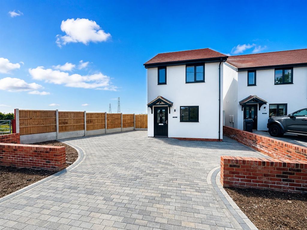 Property photo 1 of 17 81F012B7-3176-4319-A125-32Bc624289D2.Jpeg