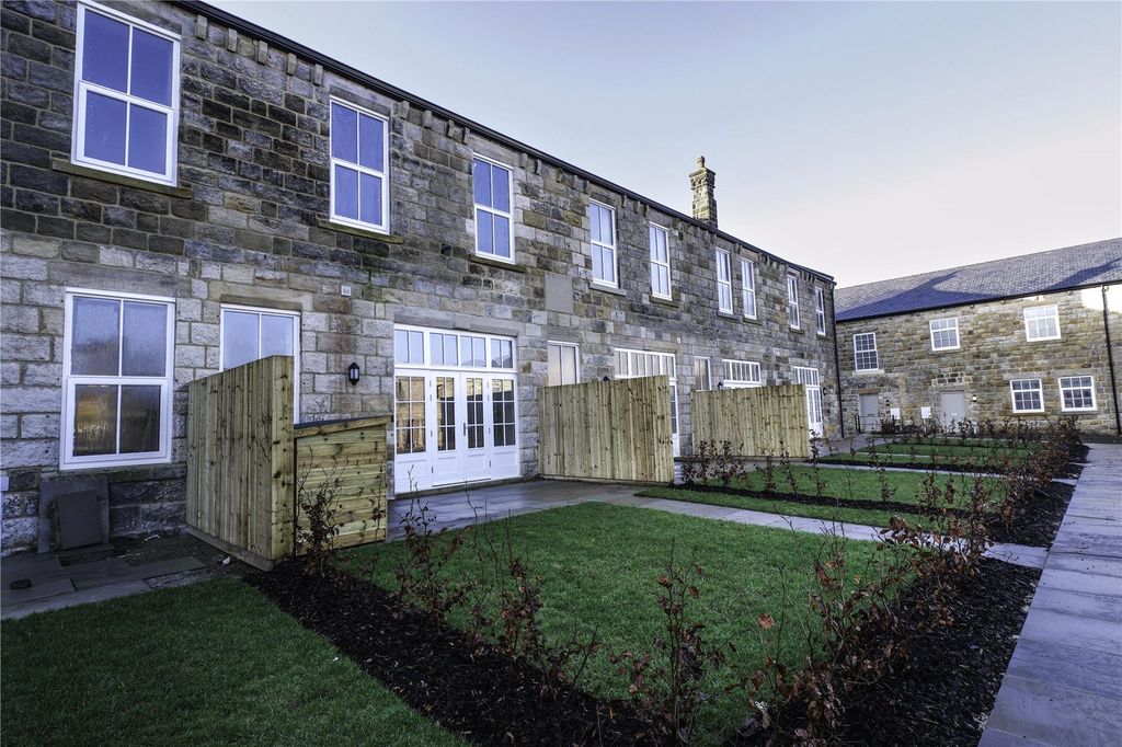 Property photo 2 of 20 Picture No. 19