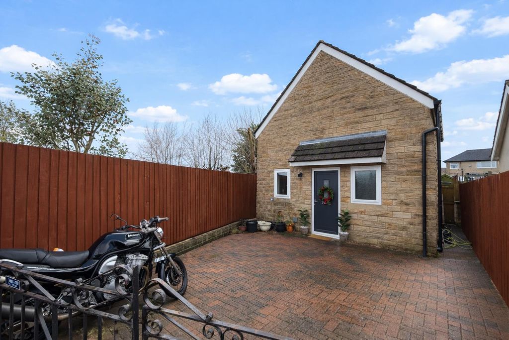 Property photo 1 of 15 8Abbd5B4-B084-4D17-A613-1D22D848De67.Png