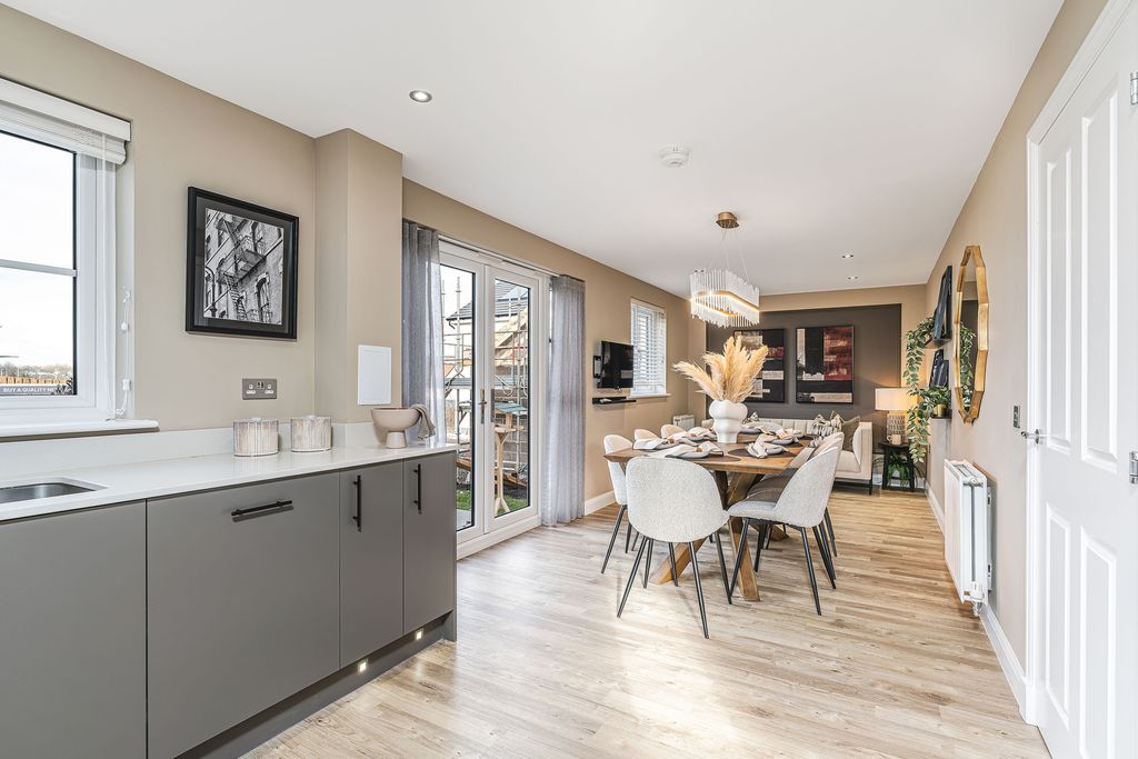 Property photo 1 of 10 The Balloch