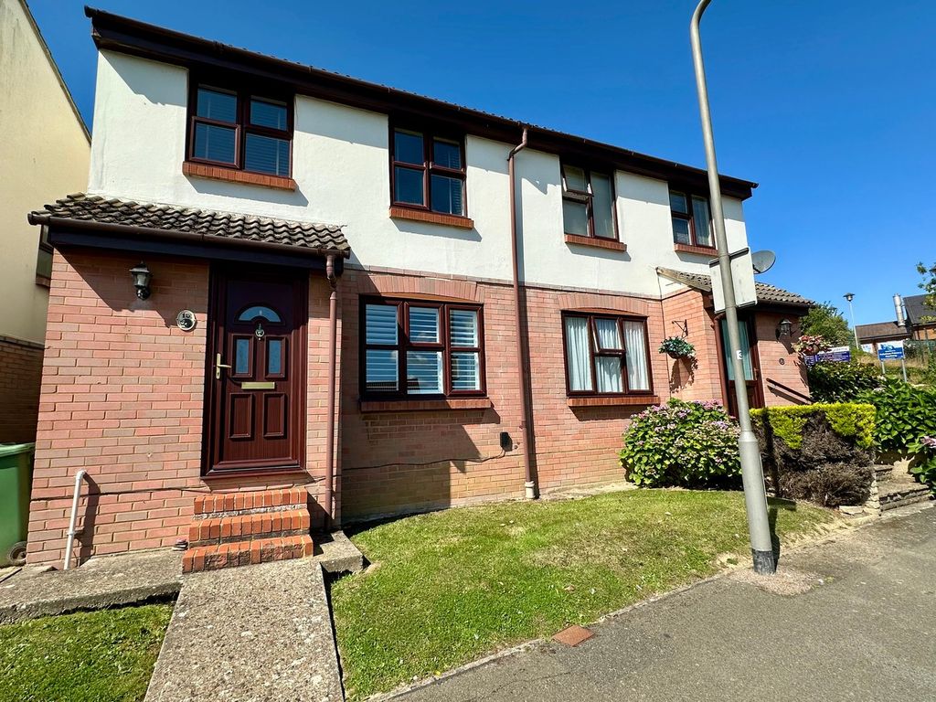 Property photo 1 of 23